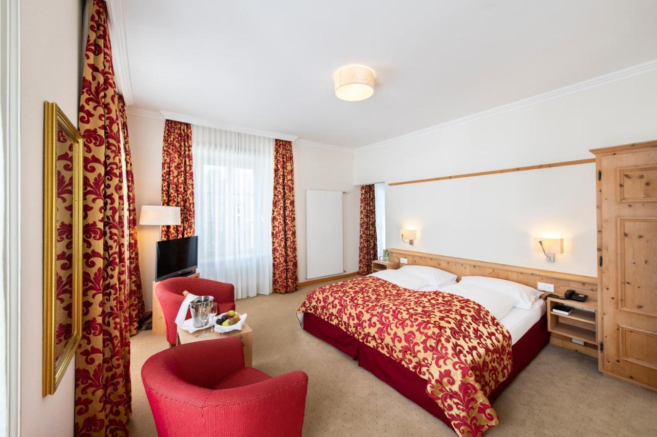 Hotel Engiadina Zuoz Eksteriør billede