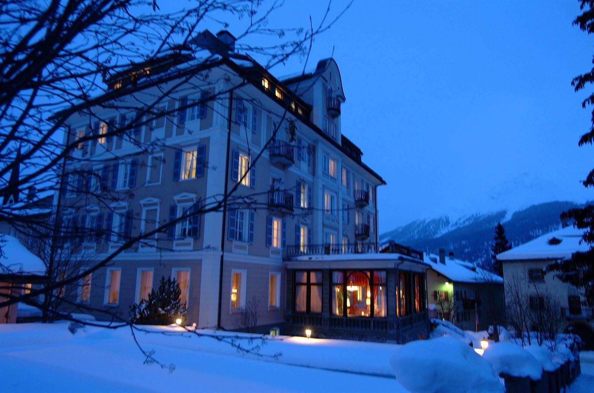 Hotel Engiadina Zuoz Eksteriør billede